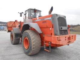 HITACHI  LX 290 E čelný nakladač