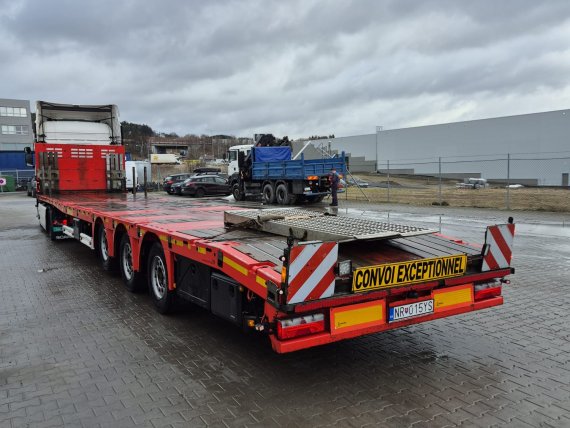 KASSBOHRER MAXIMA nízkopodlažný prepravník