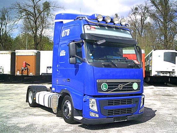VOLVO FH 13 500 GLOBETROTTER XL EURO5 EEV Low Deck