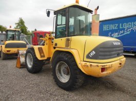 VOLVO L45B 4X4 Čelný nakladač