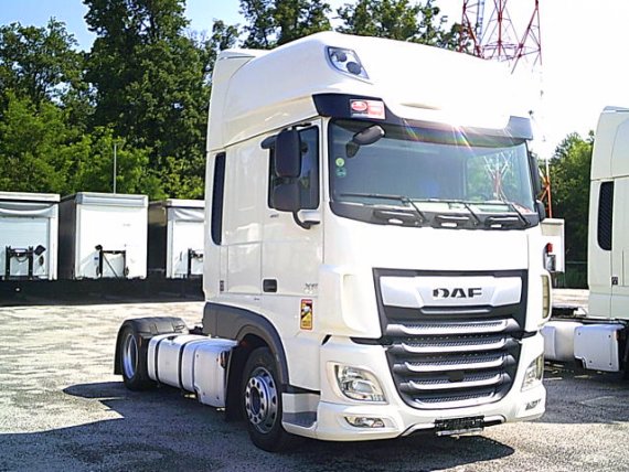 DAF XF 480 SUPERSPACECAB Low Deck Mega