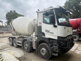 RENAULT T 440 8X4 BETONMIXER 9m3 SCHWING STETTER