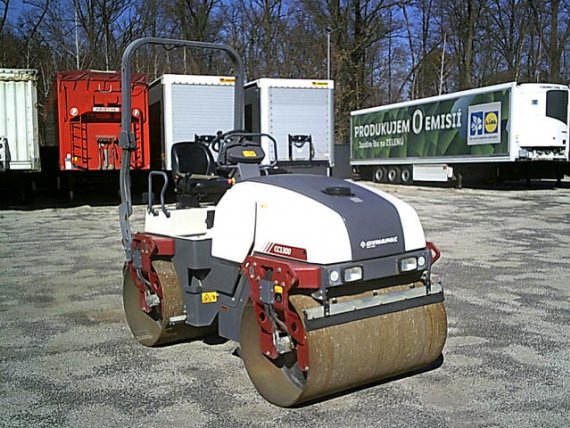 DYNAPAC Válec CC1300 4000kg,