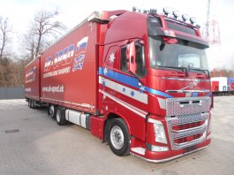 VOLVO FH 13 500 GLOBE XL Tandemová suprava 120m3 prejazdná
