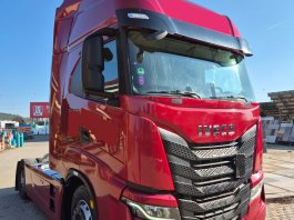 IVECO S-WAY 460, Retarder, Hydraulika - wlakingfloor