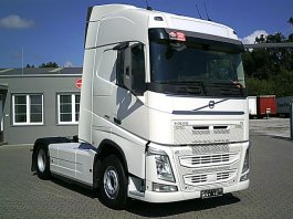 VOLVO FH 13 460 GLOBETROTTER 2018